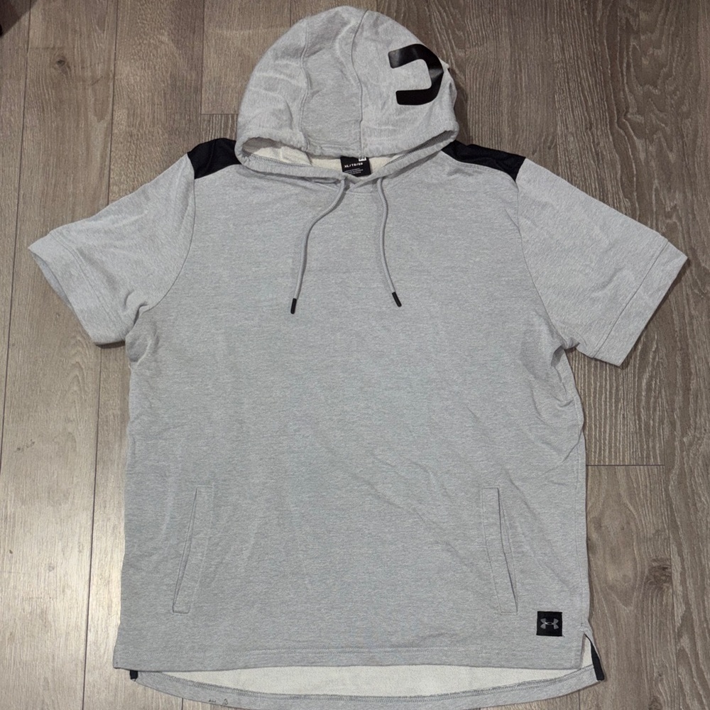 Under Armour Light Gray Short Sleeve Hoodie